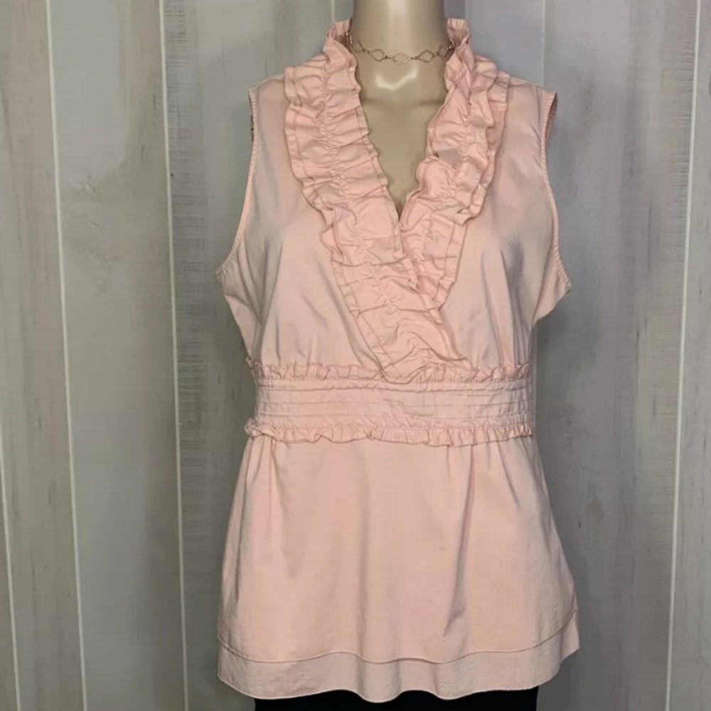 NEW YORK AND COMPANY PINK TOP RUFFLE COLLAR